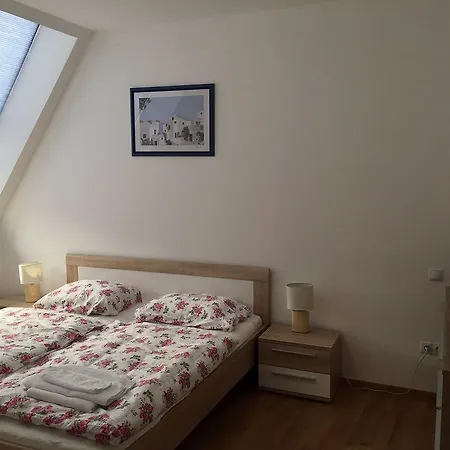 Lucemburska Apartman Prága