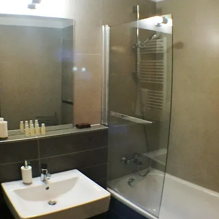 Lucemburska Appartement Praag